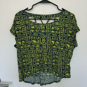 Forever 21 tribal print cap sleeve tee, size S